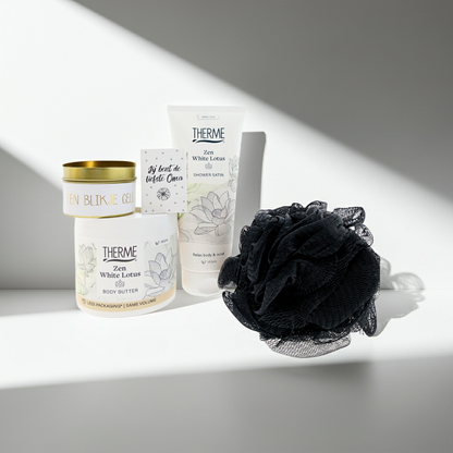 Therme Cadeauset Oma Zen White Lotus Douche met Kaars & Zwarte puff