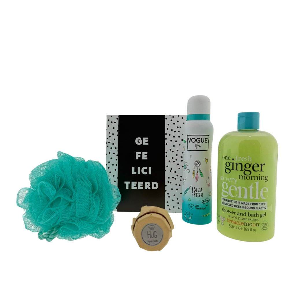 Vogue Verjaardag Cadeauset met Deo -Douche - Puff - Chocolade & Kaars