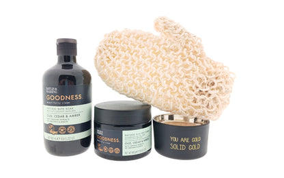 Baylis & Harding Cadeauset Bath&Body met Kaars & Scrub Handschoen