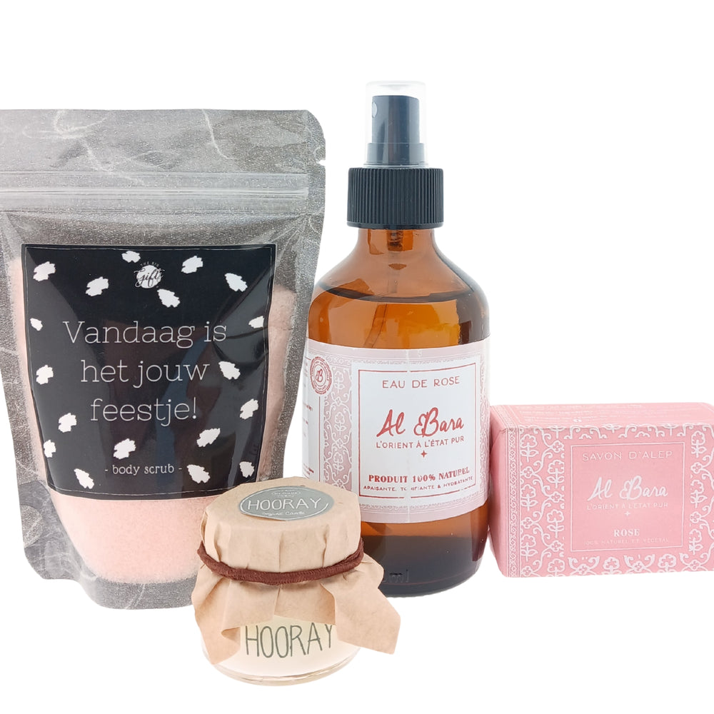 Al Bara Cadeauset Gefeliciteerd met Rozenwater - Zeep - Kaars & Body scrub
