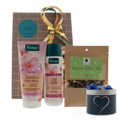 Kneipp Cadeauset Soft Skin Pasen Thee & Snoep